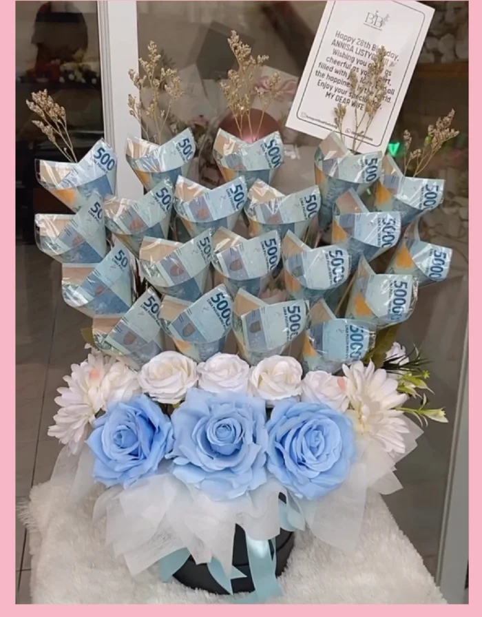 Bouquet Money